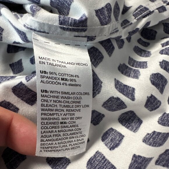 Chicos Purple & White Button-Down Shirt With Abstract Square Print Sz 3.5 US 18 - Picture 8 of 11